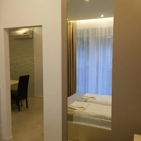 Mosoly Szallashely 2* Seghedin
